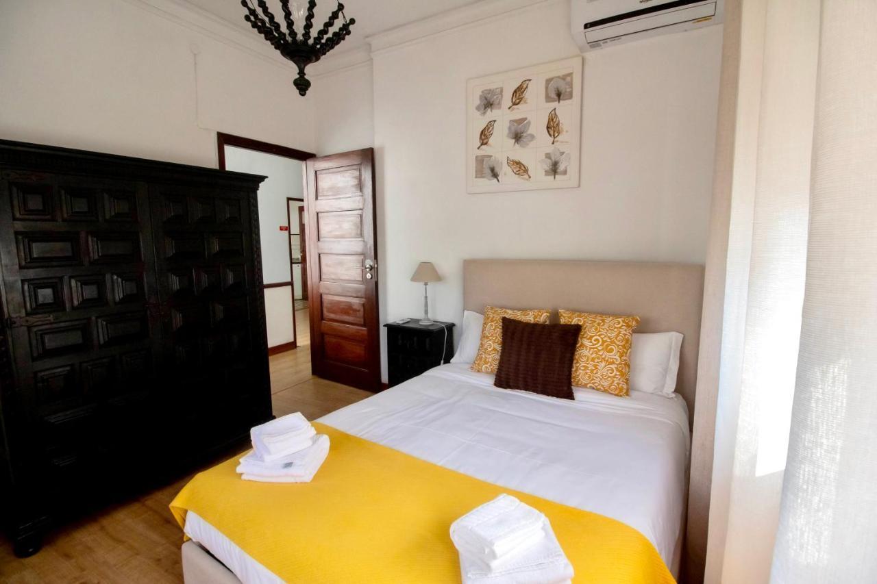 Apartamento Do Arquinho I - By Vinteoito อามารังติ ภายนอก รูปภาพ