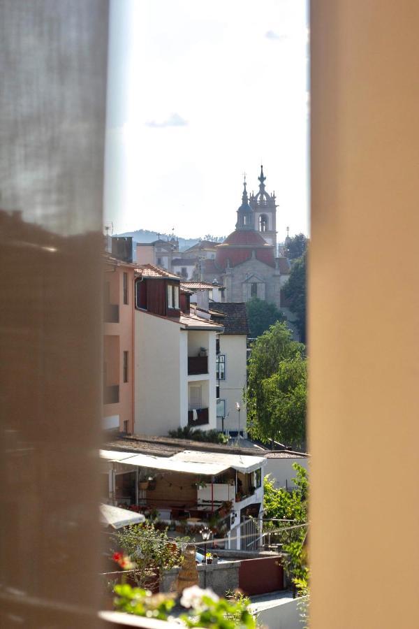 Apartamento Do Arquinho I - By Vinteoito อามารังติ ภายนอก รูปภาพ